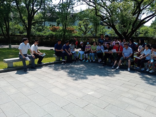 学史崇德专题研讨图片2.jpg