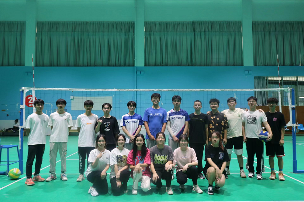 改学生气排球3图片1.png