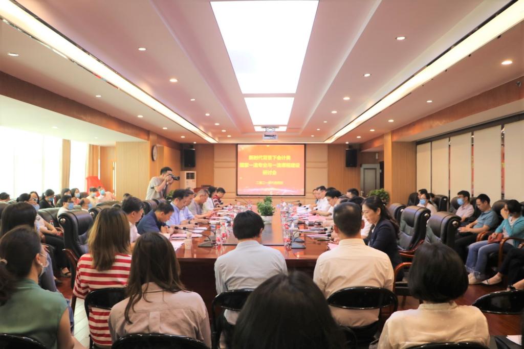 1623115342203056975.jpg